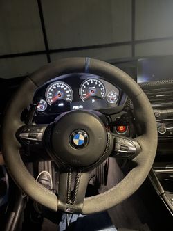 Full Alcentara F82m4 Steering Wheel