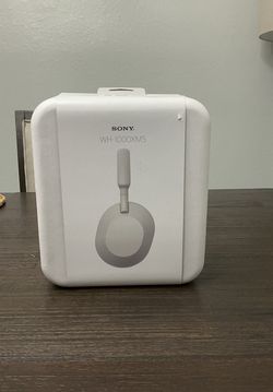 Sony WH-1000XM5 Wireless Noise Canceling Headphones Beige