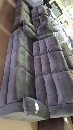 SOFA AND LOVESEAT 4 RECLINERS TOTAL