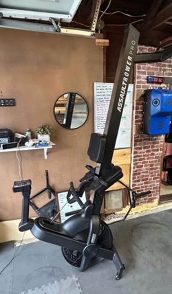 Assault Fitness AssaultRower Pro – Excellent Condition – Commercial Air Rower