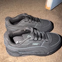 Puma boy shoes