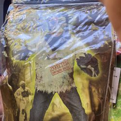 Halloween Costumes 