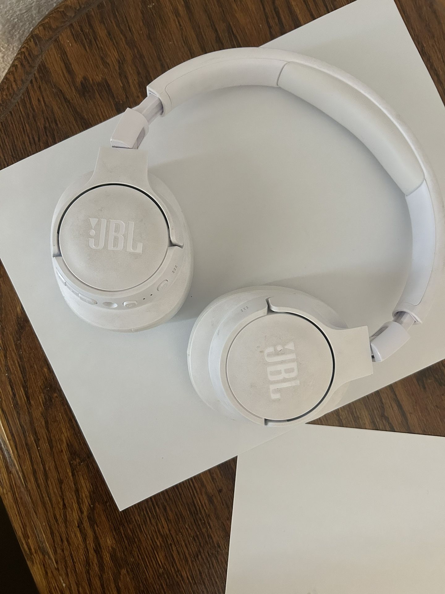 JBL TUNE HEADPHONES