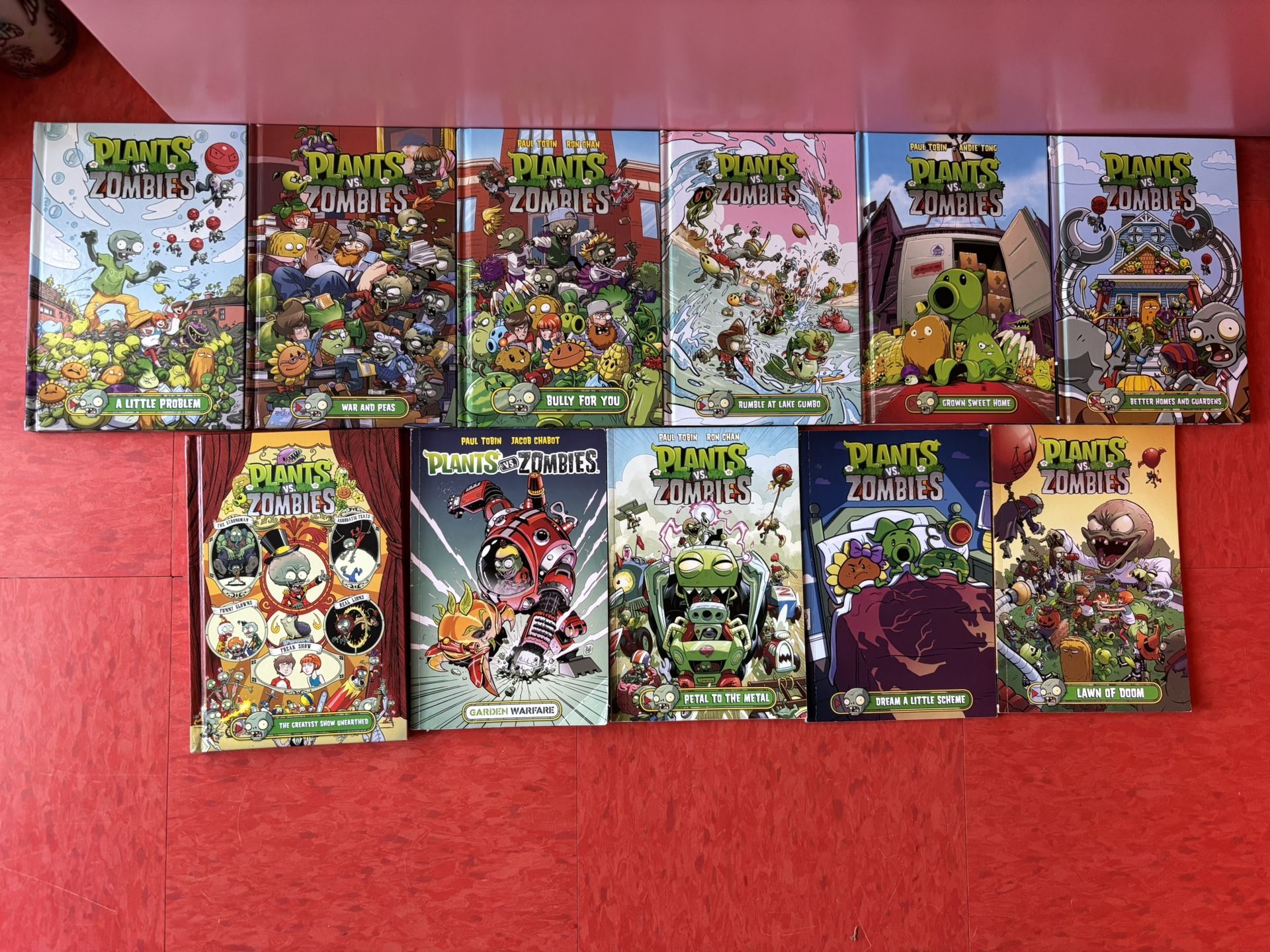 Lot of 11 Plants Vs. Zombies Books Kids Graphic Novels