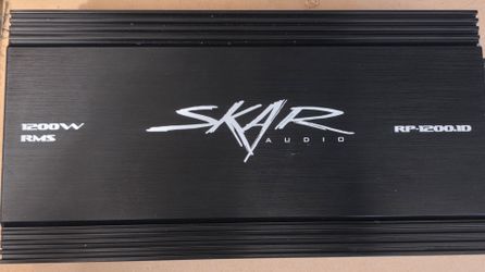 SKAR AUDIO 1200W RMS AMP