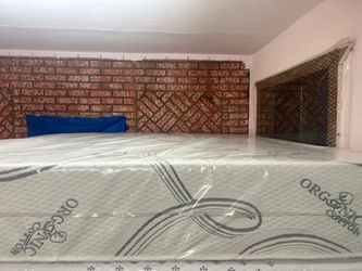 California King Memory Foam Mattress With Box Spring Included 