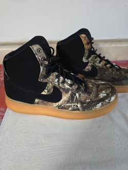 Nike Air Force 1 High Realtree Camo Sneakers
