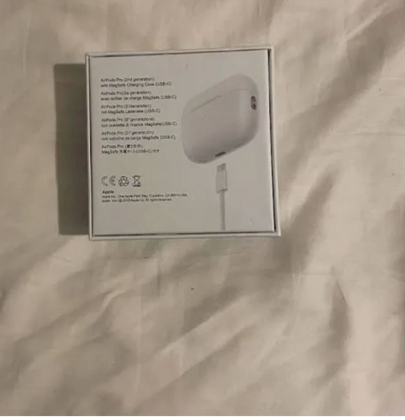 AirPods