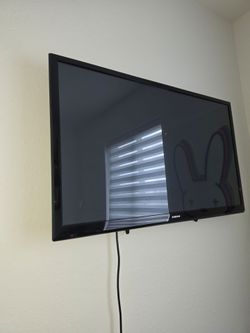 Samsung Flat Screen TV