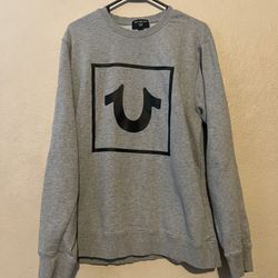 Grey true religion sweatshirt size L no stains 