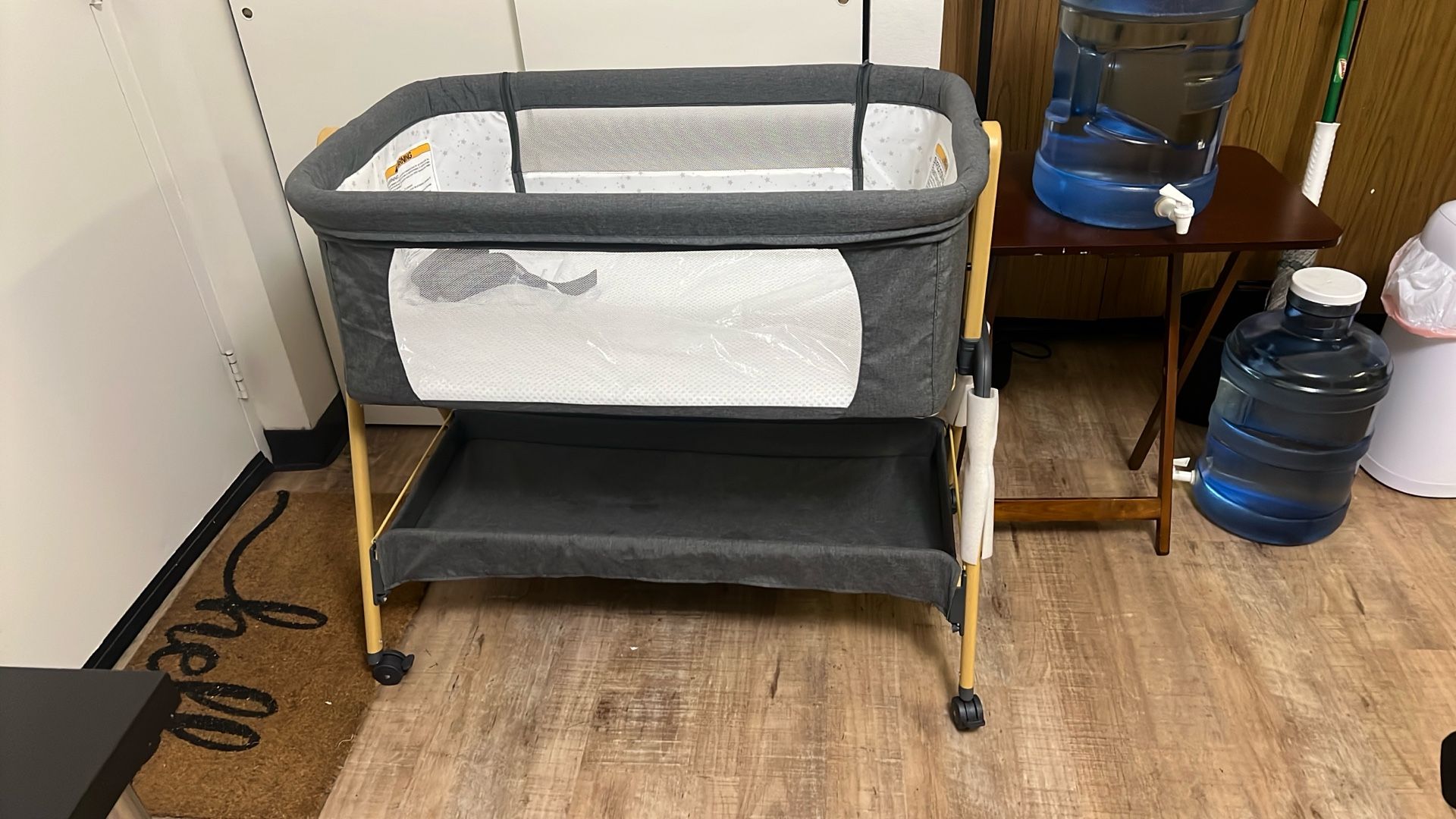 Angelbliss Dreamy Rocking Bassinet