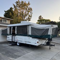  Coleman Pop Up Camper Trailer 