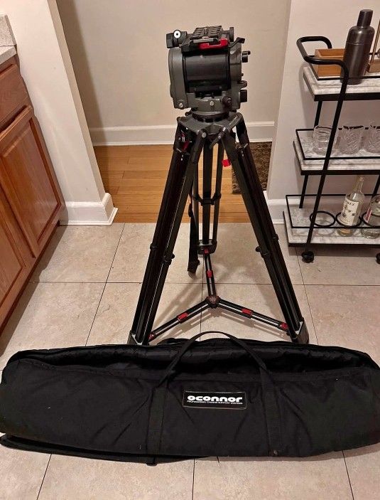 Sachtler FSB 4+ Speed Lock CF
75 tripod