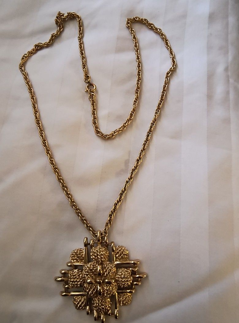 Monet Vintage Brutalist Style Pendant