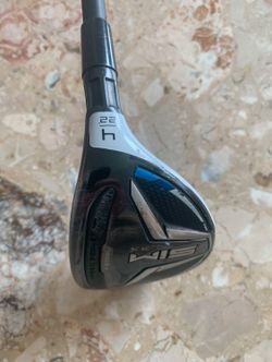 TAYLORMADE SIM 4 Hybrid