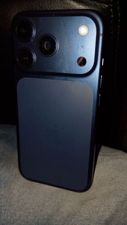 iPhone 17 pro carrier unlocked 256gb