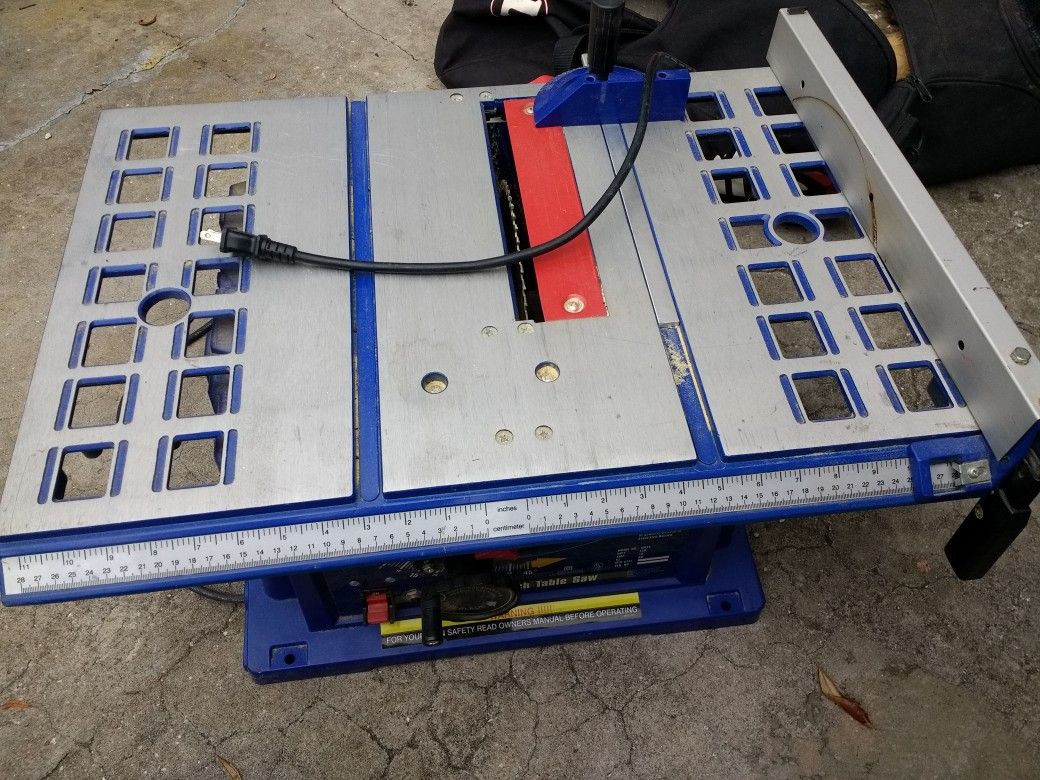 Mastercraft 10' Tablesaw Model# 10114 Great Condition