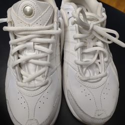 Nike Ladies Size 6.5 T Lite Vlll White On White Training Tennis Shoes