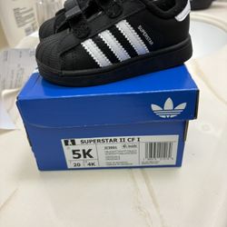 Adidas size 5 Toddler
