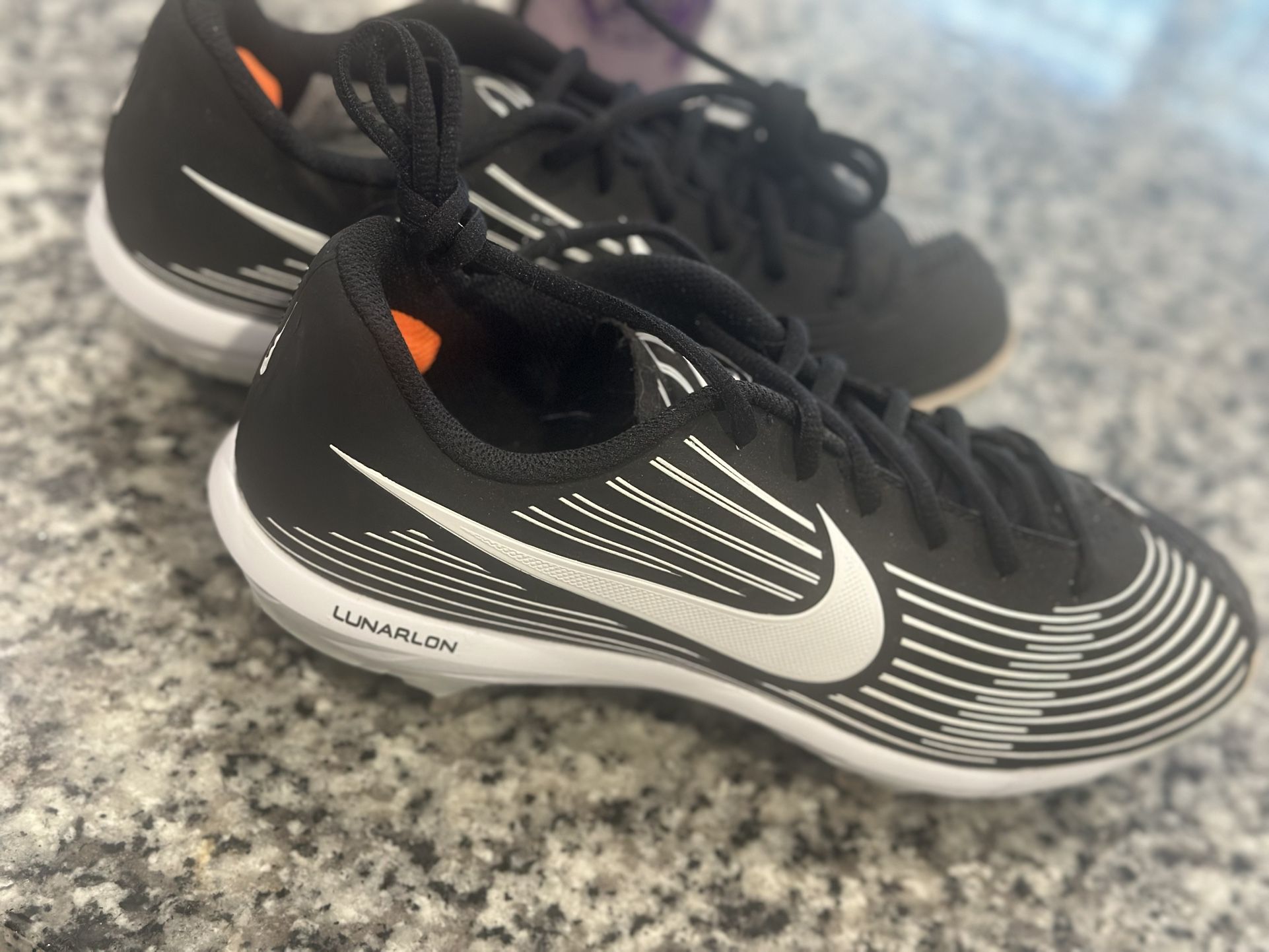 Women’s Softball Shoes. Never Worn  Size 8.5