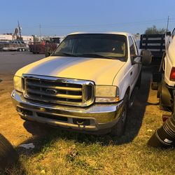 2004. Ford Truck 250