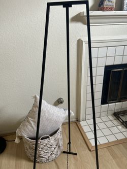 Stand/ Floor Isle
