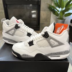 Size 9.5- Air Jordan 4 ‘White Cement’ 