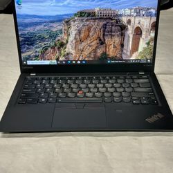 Laptop Lenovo X1 Carbon i7  7th generations Good Condition Price is Firm Please Read Description