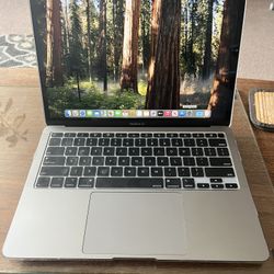 13” Macbook Air M1/16GB RAM/512GB Storage Laptop with Power Adapter