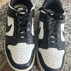 Nike Dunk Low Retro Sneakers size US8