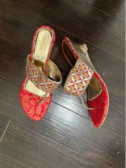 Metro - party sandals size 38- new