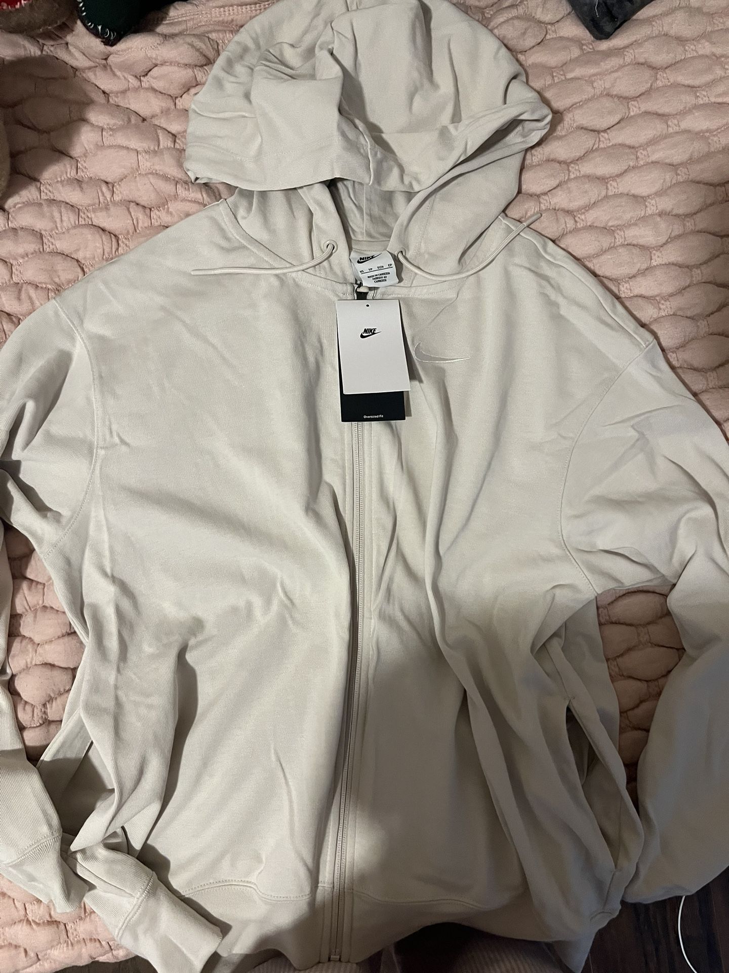 Nike Oversized Light Beige Hoodie/zipup