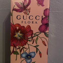 Gucci Flora