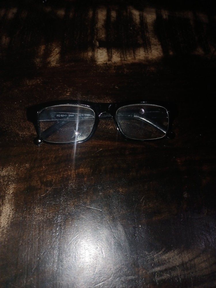 FREE Glasses +2.75