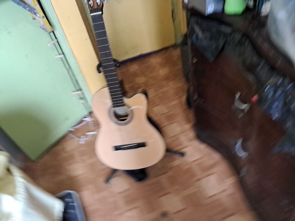Guitarra Acustica