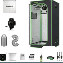 GROW TENT PACKAGE Size  62 Inch X 32 With Light