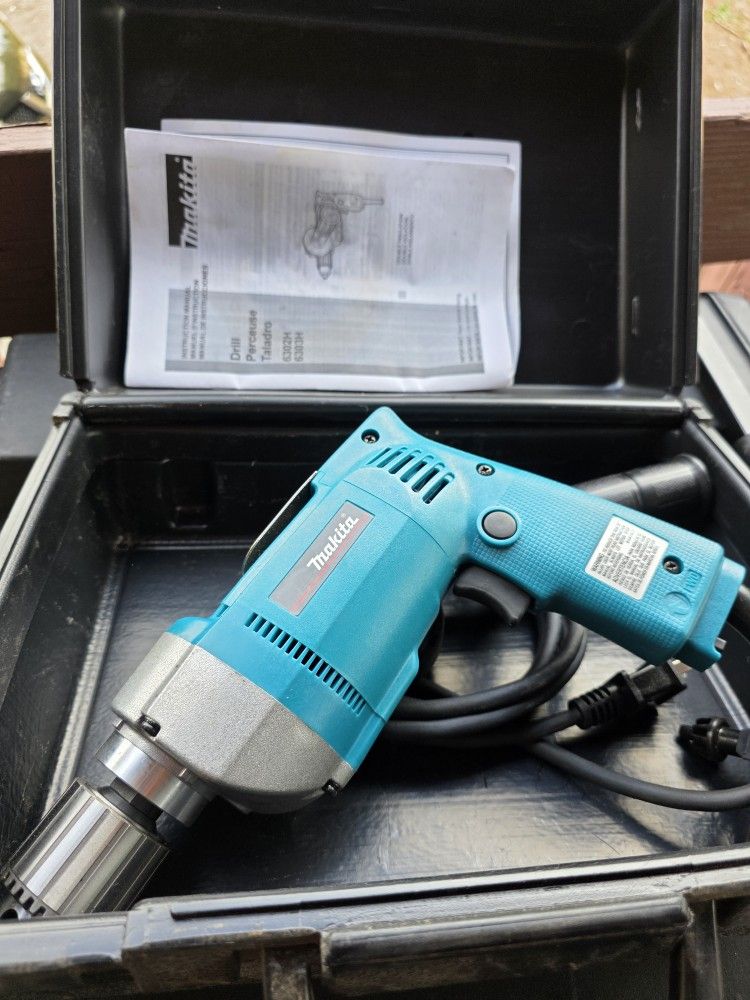 Makita 1/2 Drill