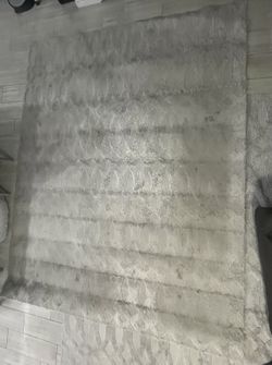 Light Gray Textured Rug