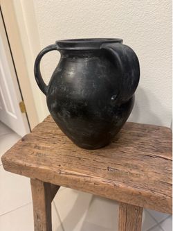 Pottery Barn Joshua Vase - Medium