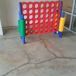 Over Size LARGE  Connect 4 Game