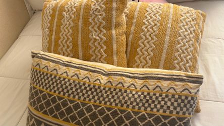Throw pillows