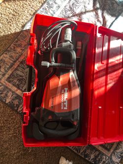 Hilti TE 1000 AVR Demolition Hammer With Case