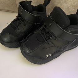 Size 5 Baby Shoes 