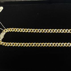 10k Cuban Link Chain 