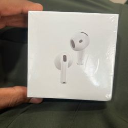 Airpods4 