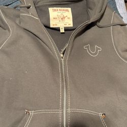 TRUE RELIGION BIG T ZIP UP HOODIE SIZE SMALL