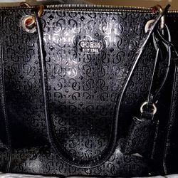 BLACK GUESS LOGO TOTE 