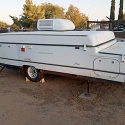 2006 Coleman Pop Up trailer