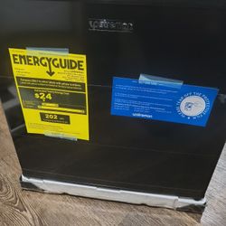 LP Stream Mini Fridge 