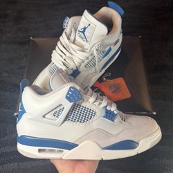 Jordan 4 Retro Military Blue